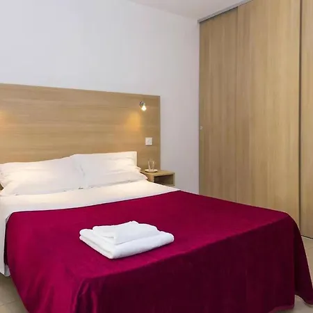 T2 Vue Sur Le Port De Solenzara Kamiesch