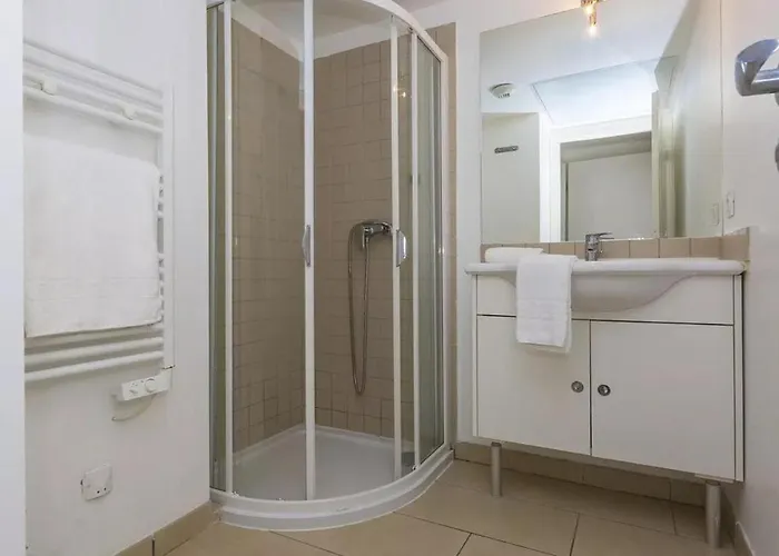 T2 Vue Sur Le Port De Solenzara Kamiesch